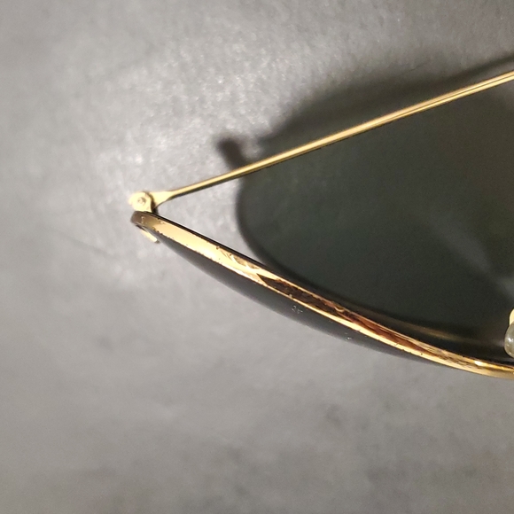 Classic Ray-Ban Aviators - Polarized - Picture 4 of 8